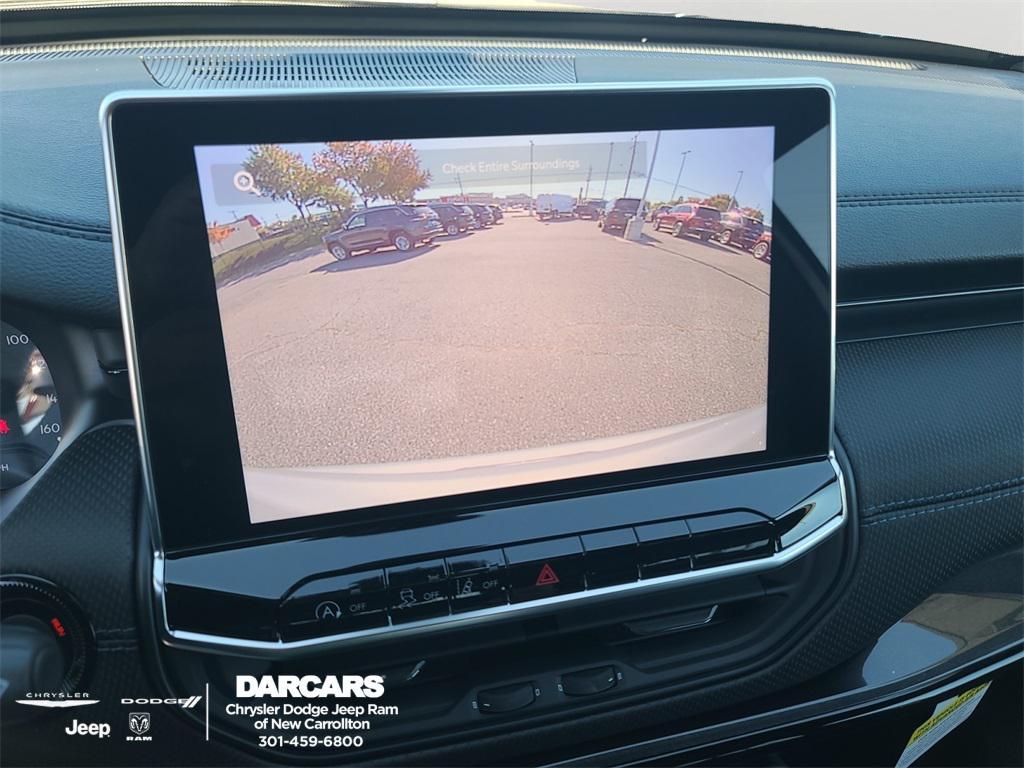 new 2026 Jeep Compass car, priced at $31,595