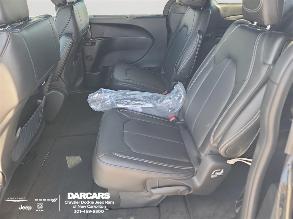 new 2026 Chrysler Pacifica car, priced at $46,065