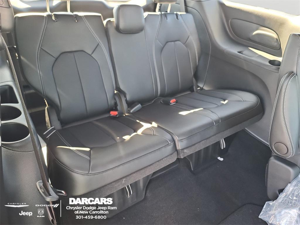 new 2026 Chrysler Pacifica car, priced at $46,065