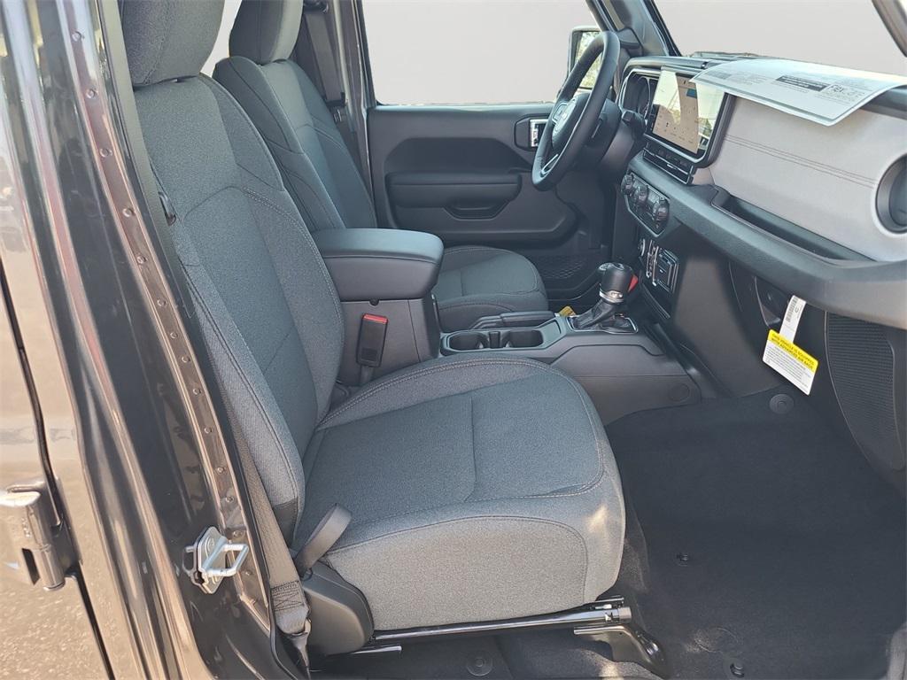 new 2025 Jeep Wrangler car, priced at $49,040