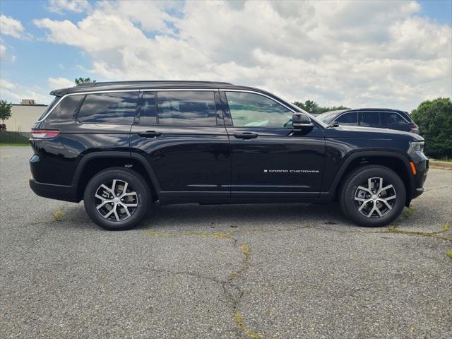 new 2025 Jeep Grand Cherokee L car, priced at $49,292