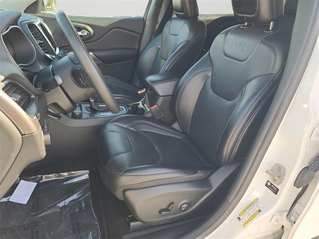 used 2022 Jeep Cherokee car, priced at $20,500