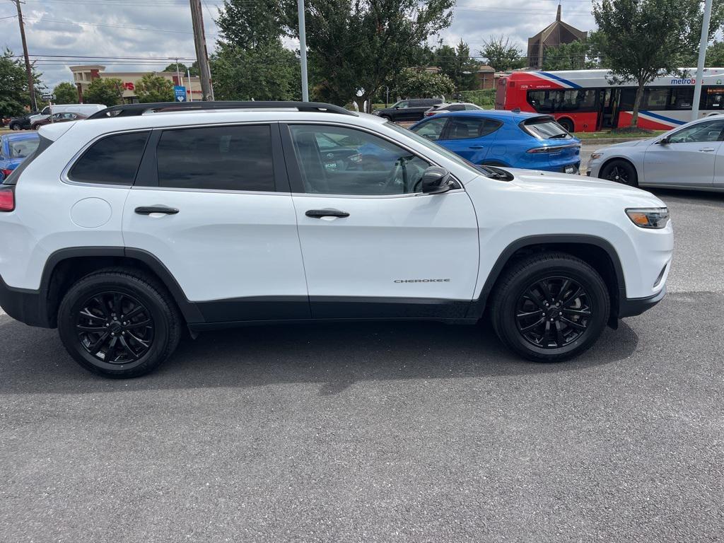 used 2022 Jeep Cherokee car, priced at $21,498