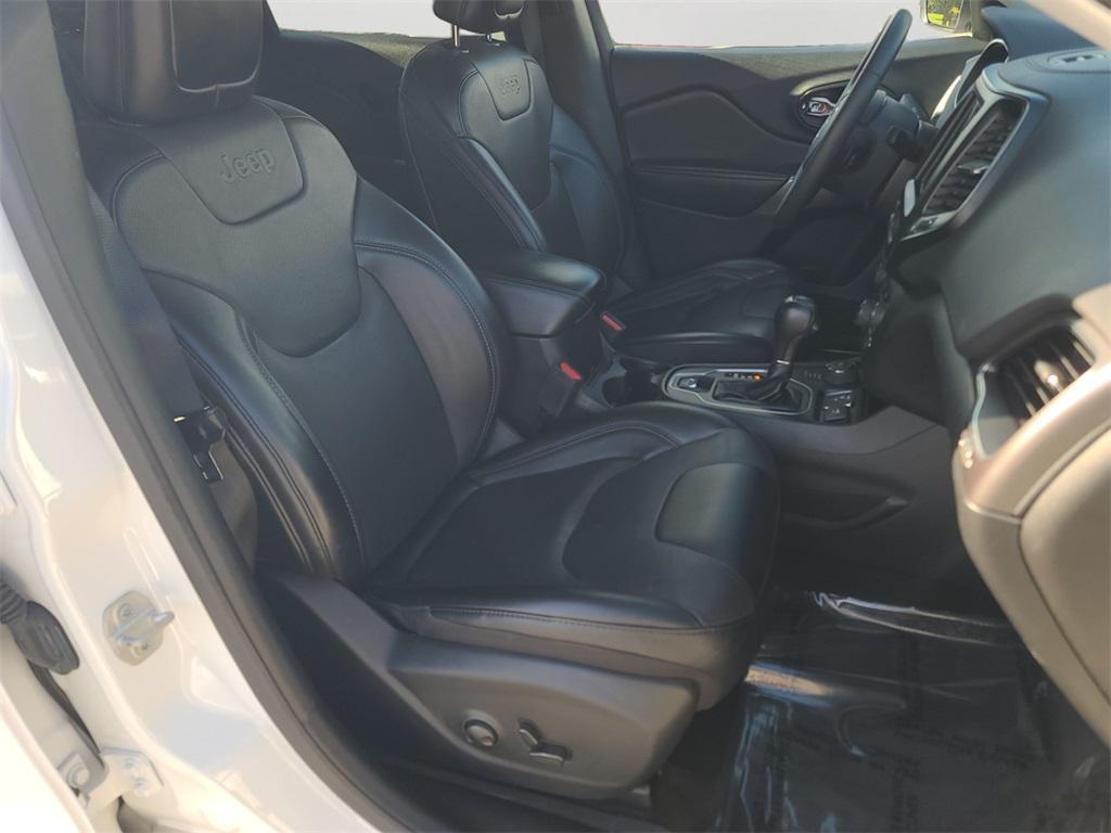 used 2022 Jeep Cherokee car, priced at $20,500