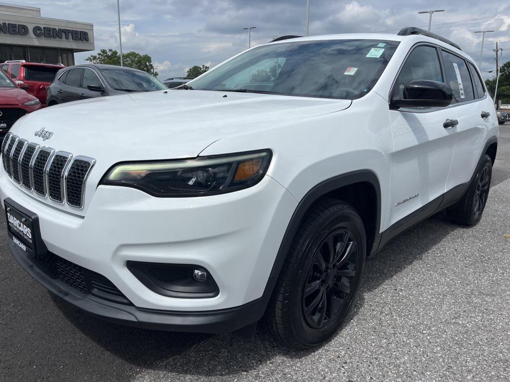 used 2022 Jeep Cherokee car, priced at $23,423