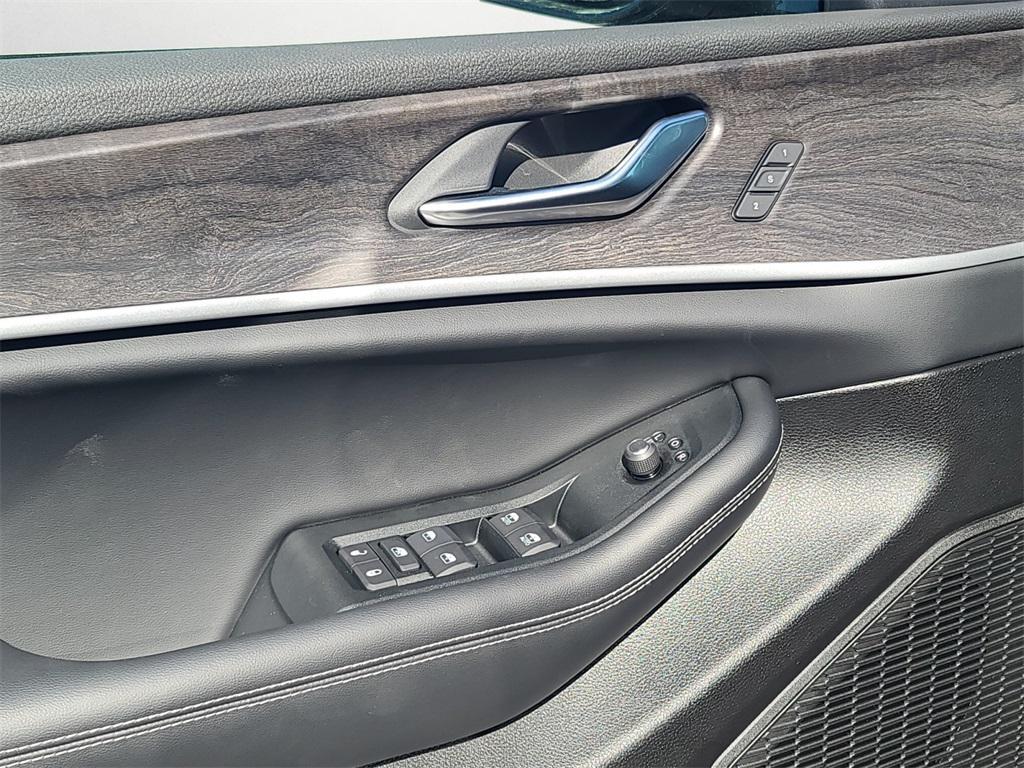 new 2025 Jeep Grand Cherokee car, priced at $46,995