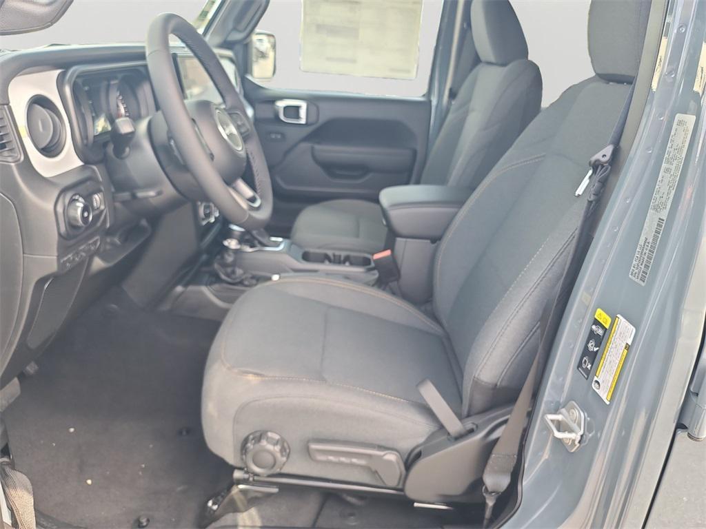 new 2025 Jeep Wrangler car, priced at $45,495