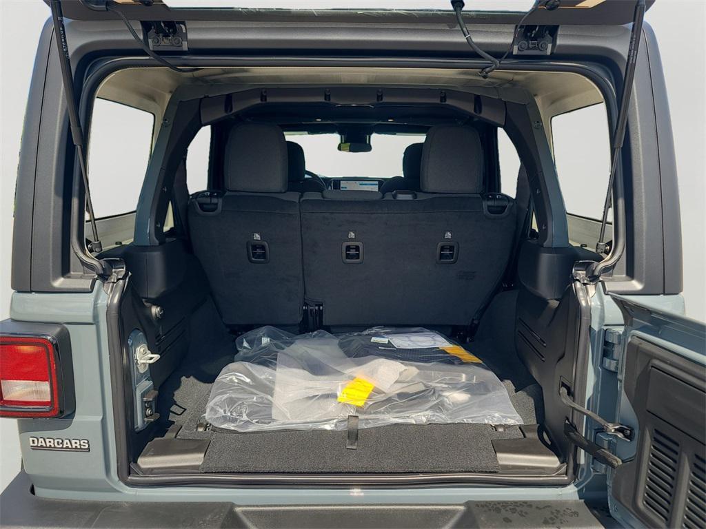 new 2025 Jeep Wrangler car, priced at $45,495