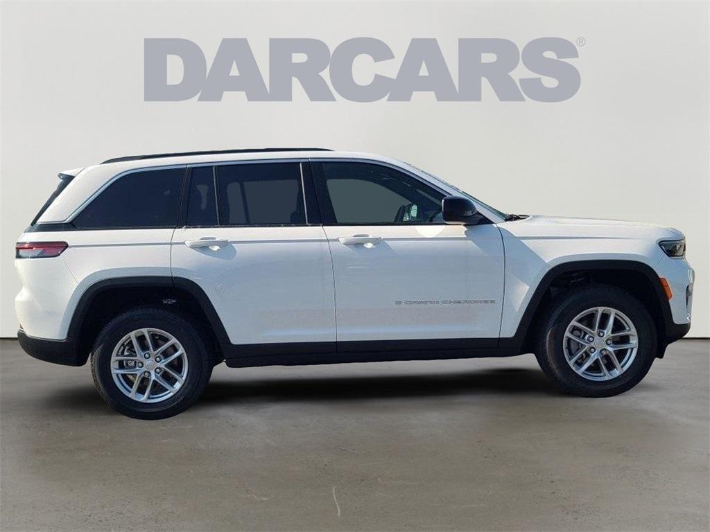new 2025 Jeep Grand Cherokee car, priced at $34,995
