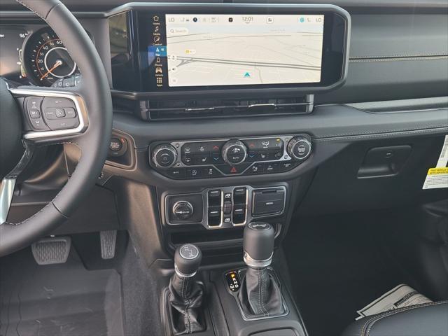 new 2025 Jeep Wrangler car, priced at $53,922