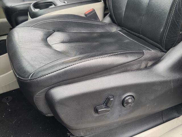 used 2022 Chrysler Pacifica car, priced at $19,500