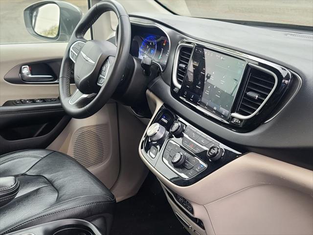 used 2022 Chrysler Pacifica car, priced at $19,121
