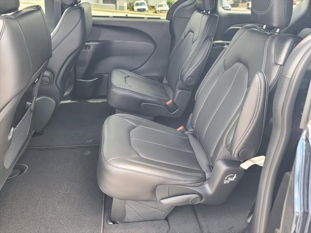 new 2025 Chrysler Pacifica car, priced at $43,114