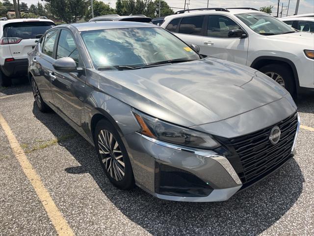 used 2023 Nissan Altima car, priced at $18,124