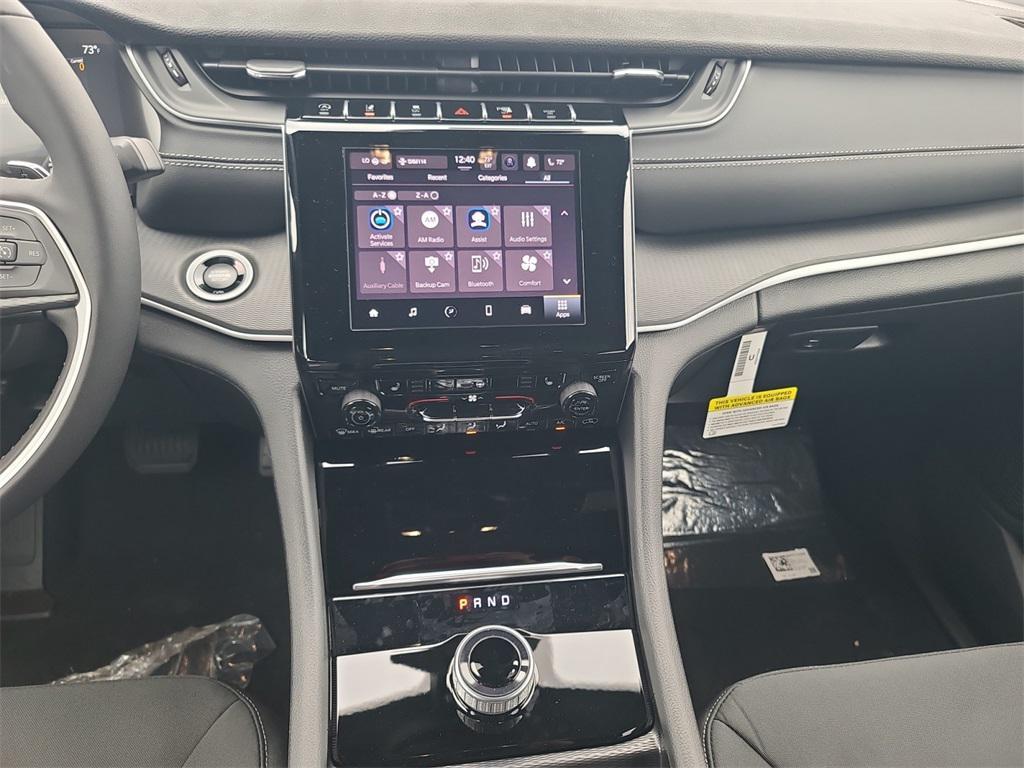 new 2025 Jeep Grand Cherokee car, priced at $38,258