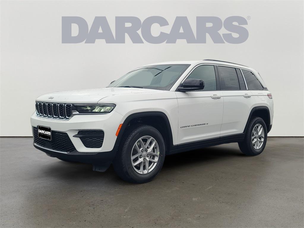 new 2025 Jeep Grand Cherokee car, priced at $38,258
