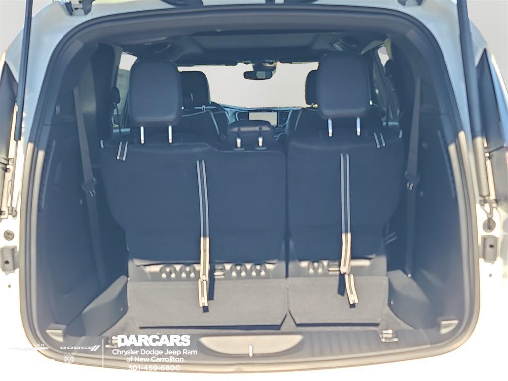 new 2026 Chrysler Pacifica car, priced at $54,985