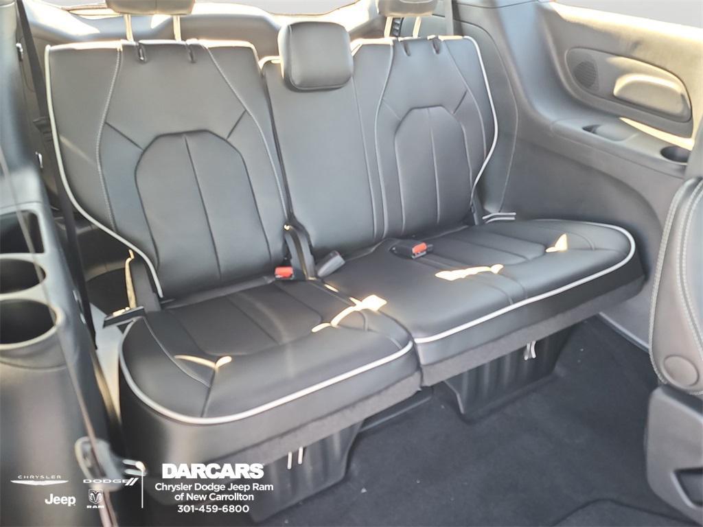 new 2026 Chrysler Pacifica car, priced at $54,985