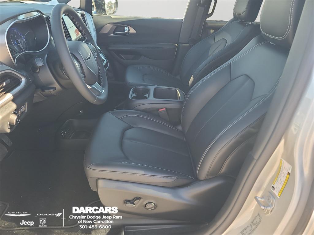 new 2026 Chrysler Pacifica car, priced at $42,420