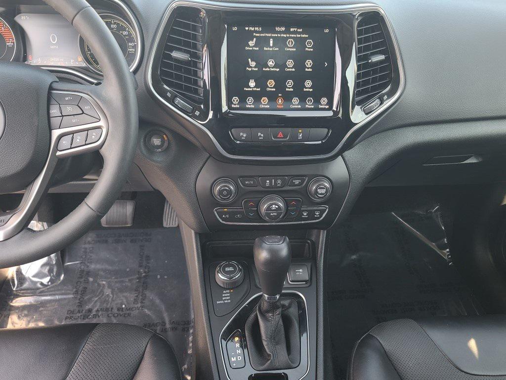 used 2022 Jeep Cherokee car, priced at $25,500