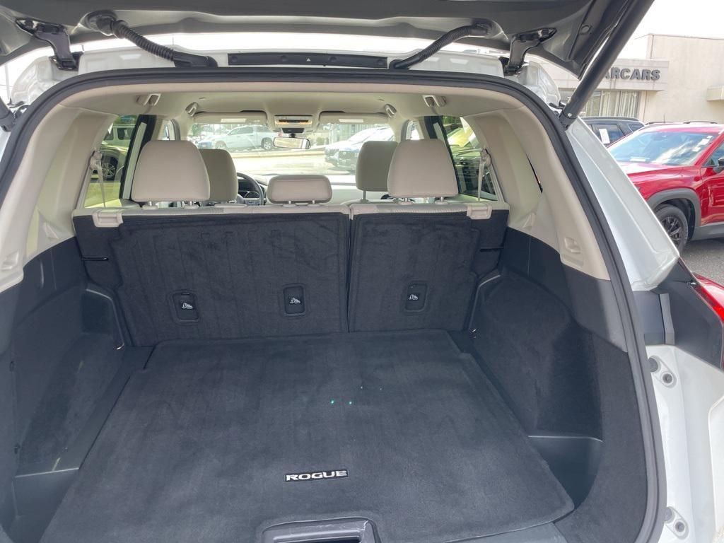 used 2024 Nissan Rogue car, priced at $22,747