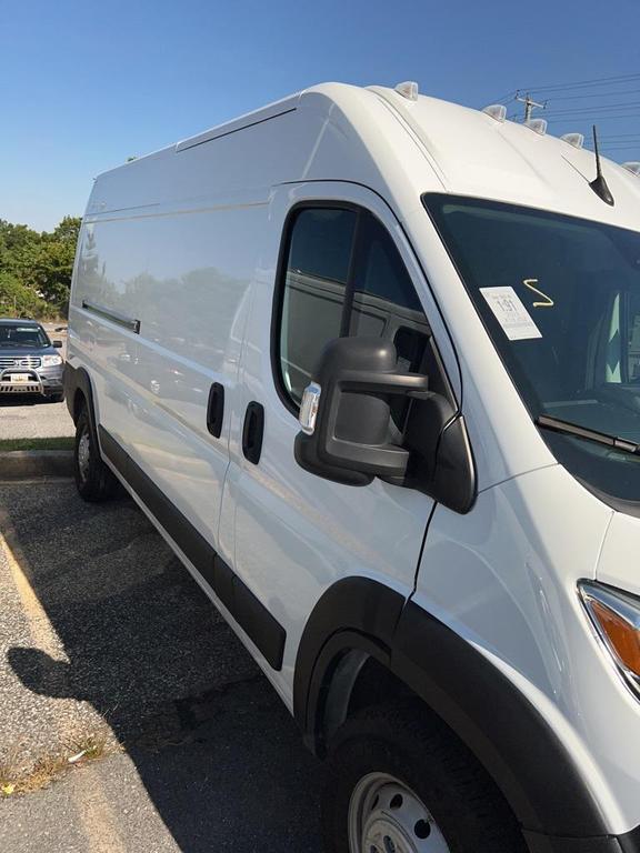 used 2023 Ram ProMaster 2500 car, priced at $33,269