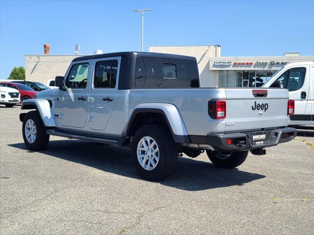 used 2023 Jeep Gladiator car, priced at $34,100