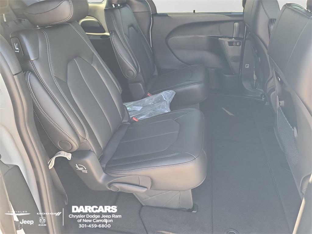 new 2026 Chrysler Pacifica car, priced at $42,170