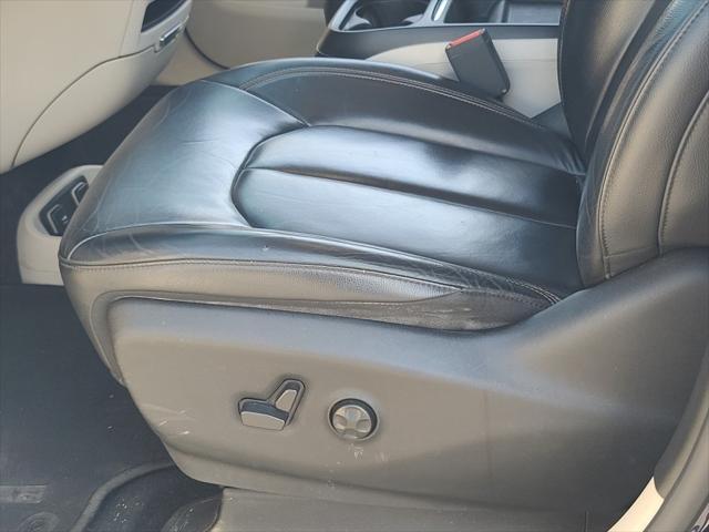 used 2017 Chrysler Pacifica car, priced at $11,933