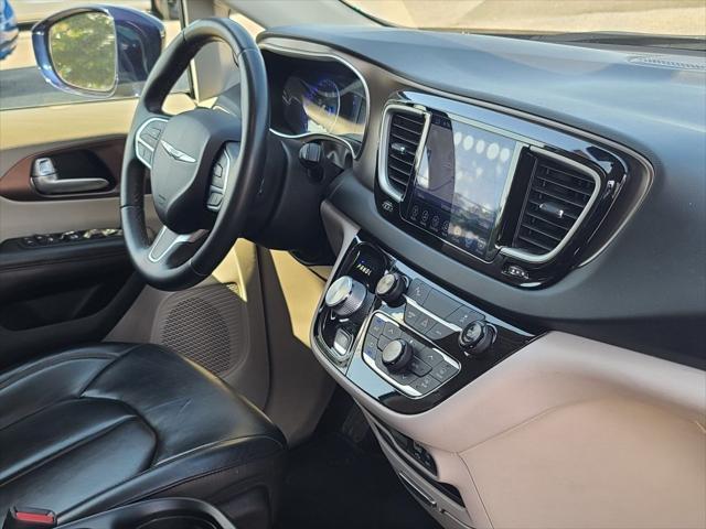used 2017 Chrysler Pacifica car, priced at $11,933