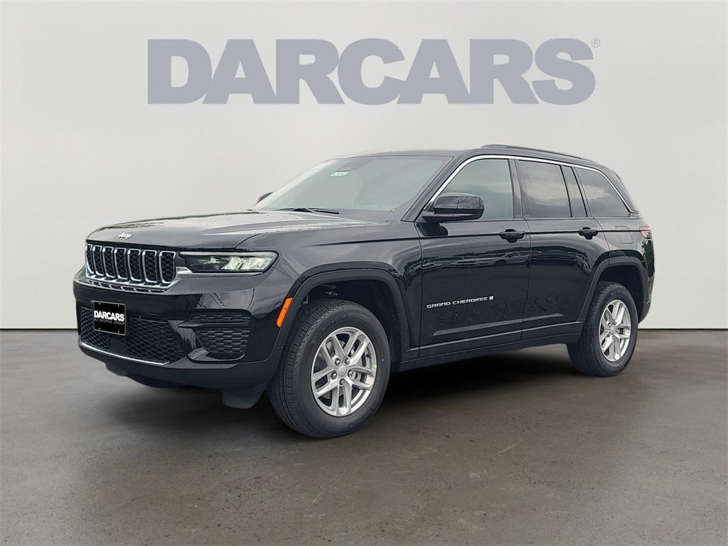 new 2025 Jeep Grand Cherokee car, priced at $38,906