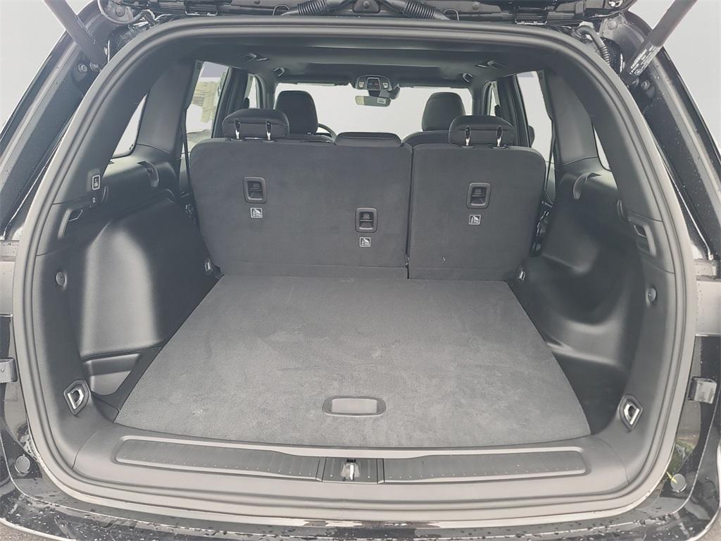 new 2025 Jeep Grand Cherokee car, priced at $38,906