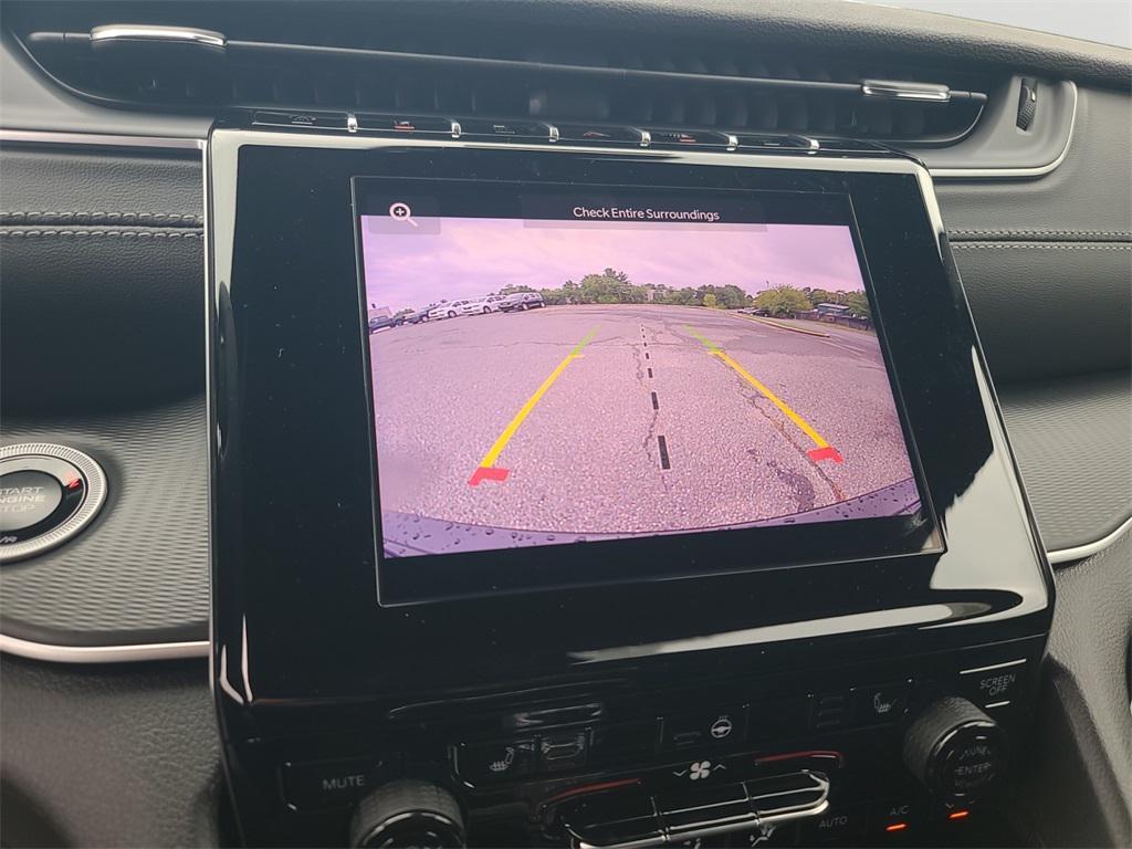 new 2025 Jeep Grand Cherokee car, priced at $38,906