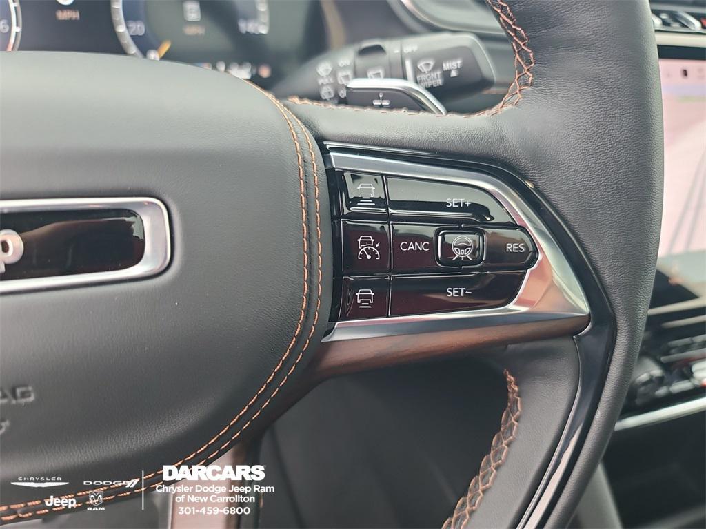 new 2025 Jeep Grand Cherokee car, priced at $58,500