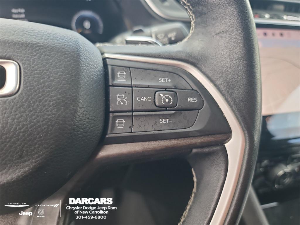 used 2022 Jeep Grand Cherokee car, priced at $29,279