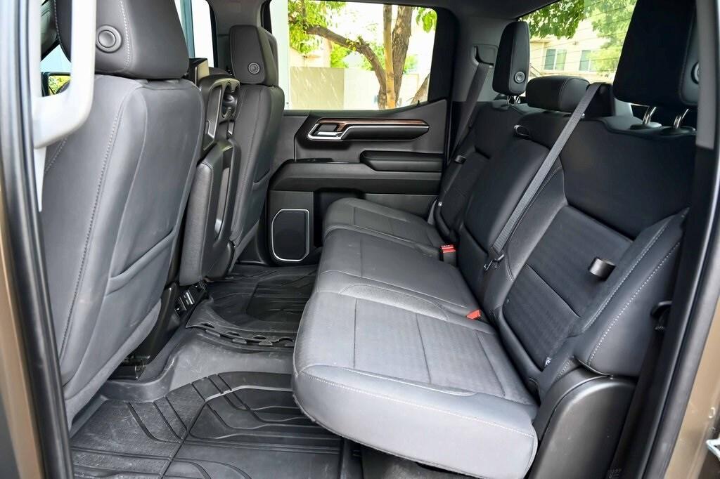 used 2023 Chevrolet Silverado 1500 car, priced at $33,619