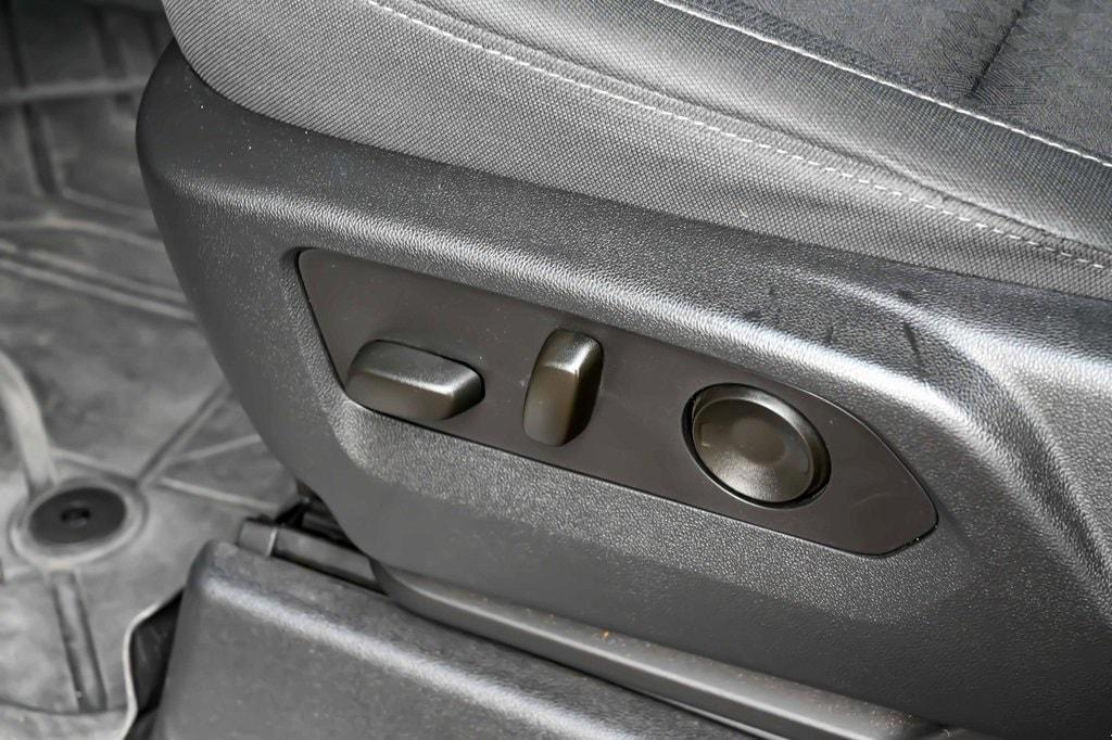 used 2023 Chevrolet Silverado 1500 car, priced at $33,619