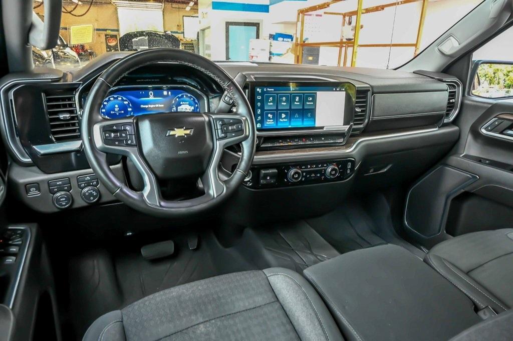used 2023 Chevrolet Silverado 1500 car