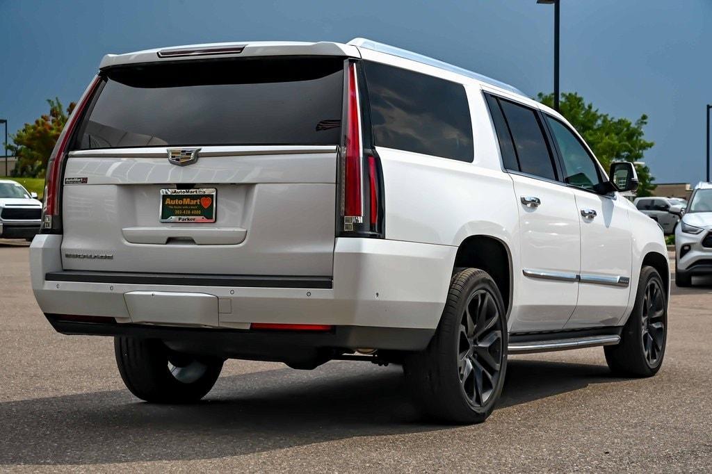 used 2019 Cadillac Escalade ESV car, priced at $29,747