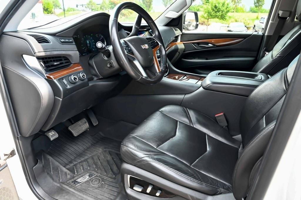 used 2019 Cadillac Escalade ESV car, priced at $29,747