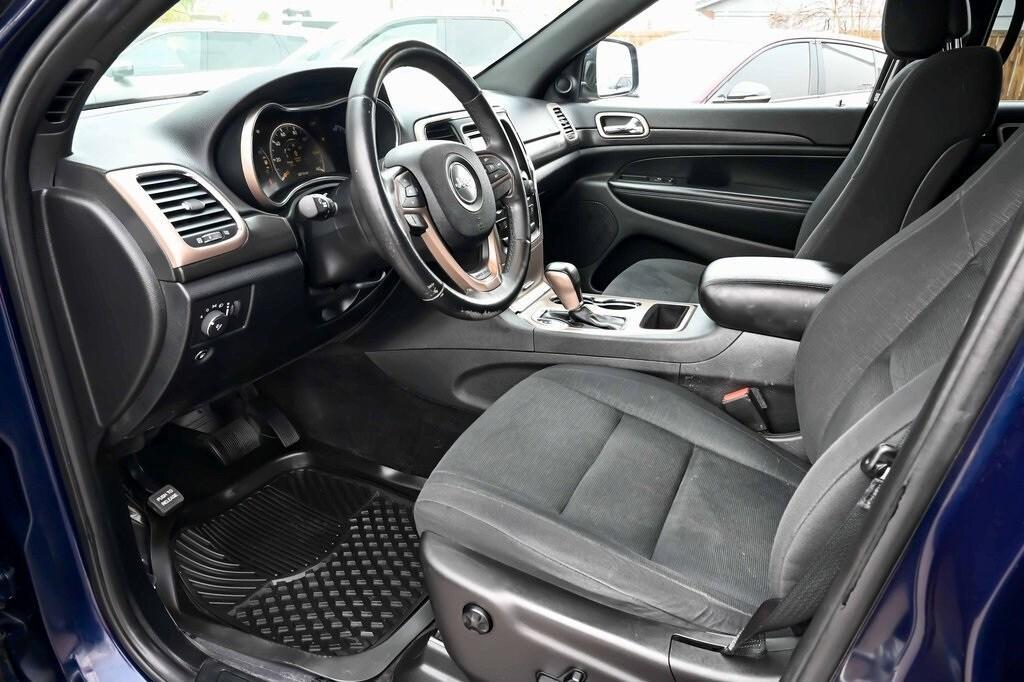 used 2016 Jeep Grand Cherokee car, priced at $16,357