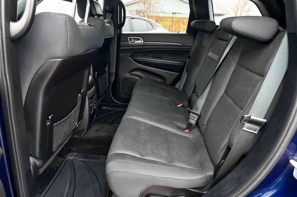 used 2016 Jeep Grand Cherokee car, priced at $16,357