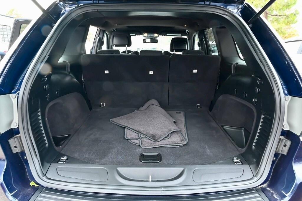 used 2016 Jeep Grand Cherokee car, priced at $16,357