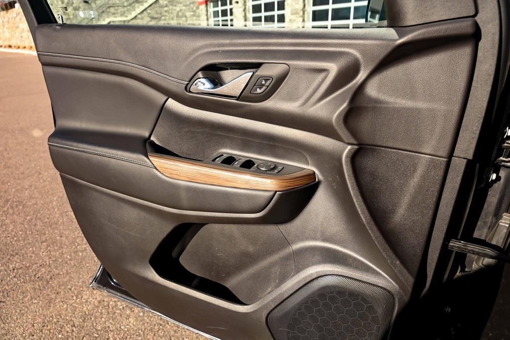 used 2022 GMC Acadia car, priced at $27,485