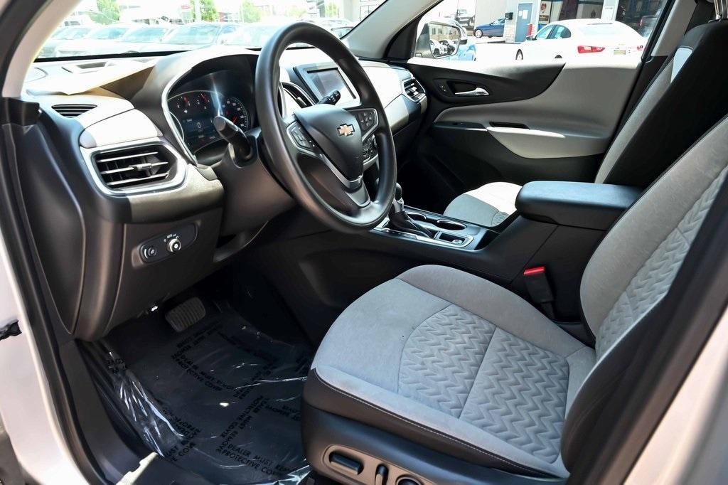used 2022 Chevrolet Equinox car, priced at $18,191