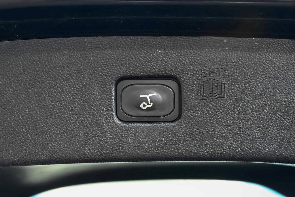 used 2022 Ford Edge car, priced at $19,123