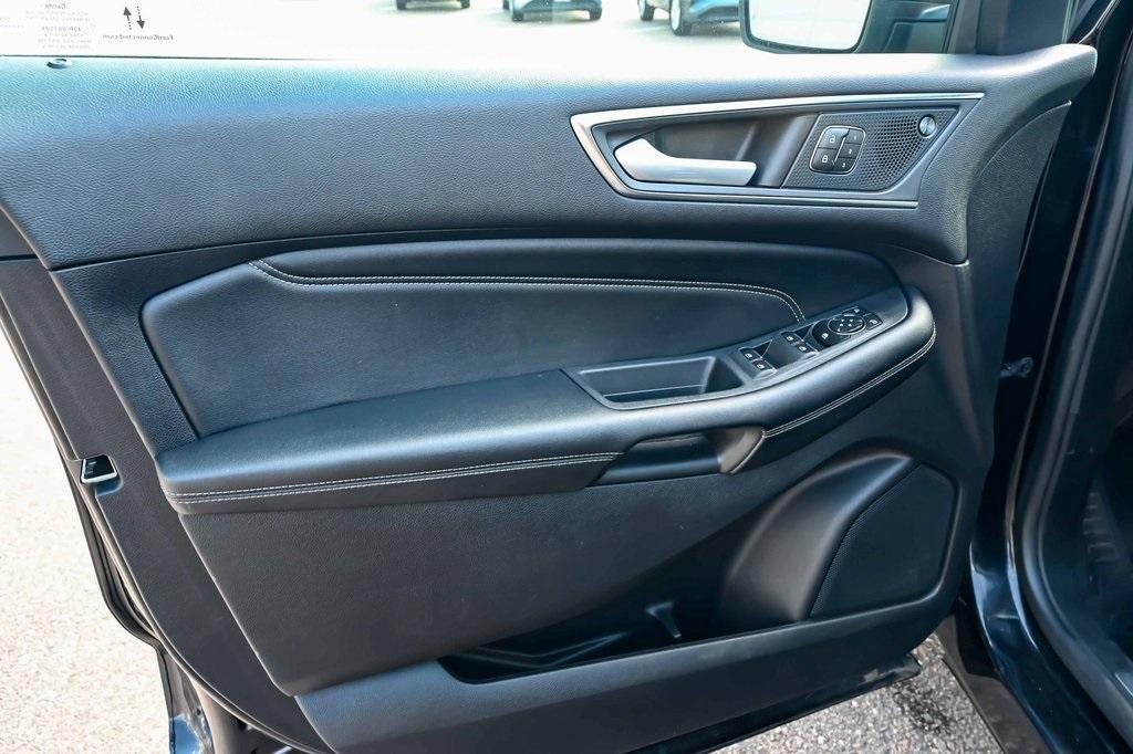 used 2022 Ford Edge car, priced at $19,123