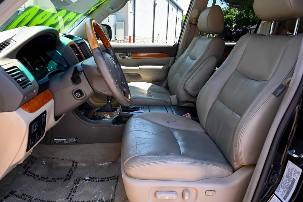 used 2005 Lexus GX 470 car, priced at $17,971