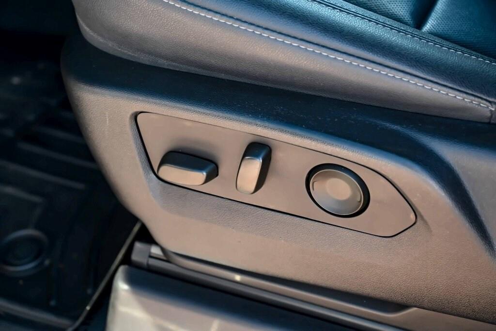 used 2023 Chevrolet Silverado 1500 car, priced at $34,997