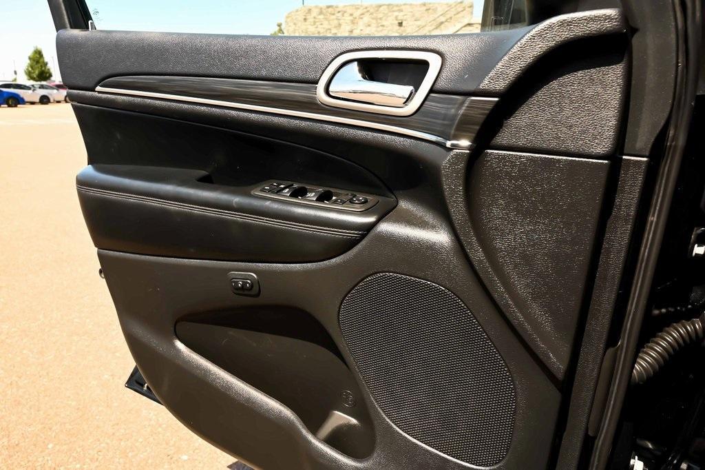 used 2022 Jeep Grand Cherokee WK car, priced at $25,551